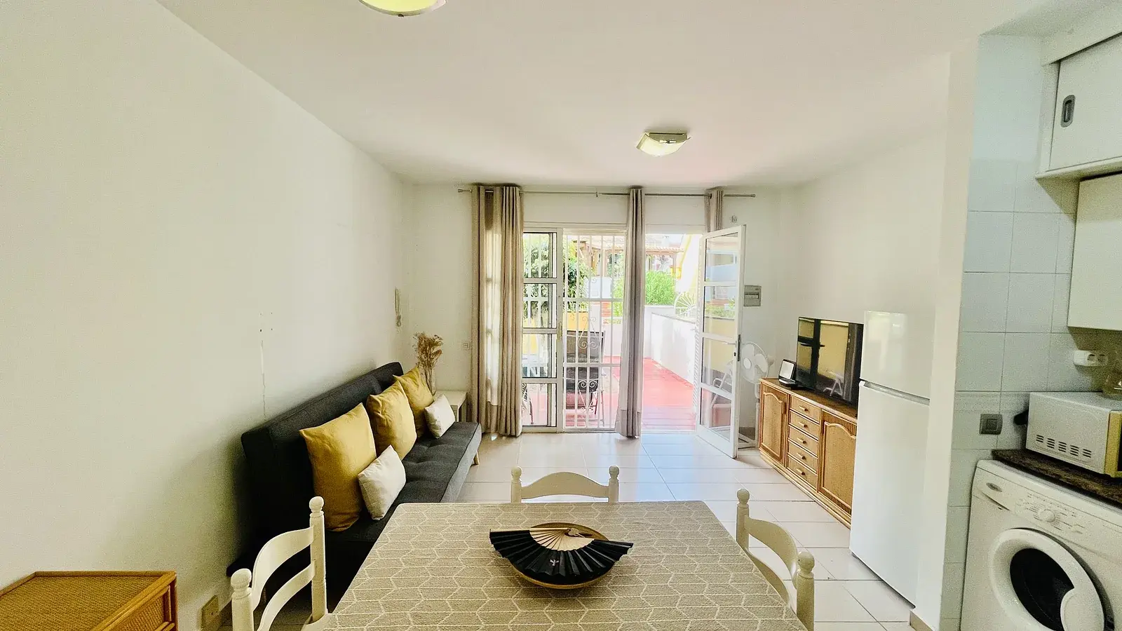 Appartement avec terrasse-jardin — Résidence El Camisón, Playa de las Américas — photo 4