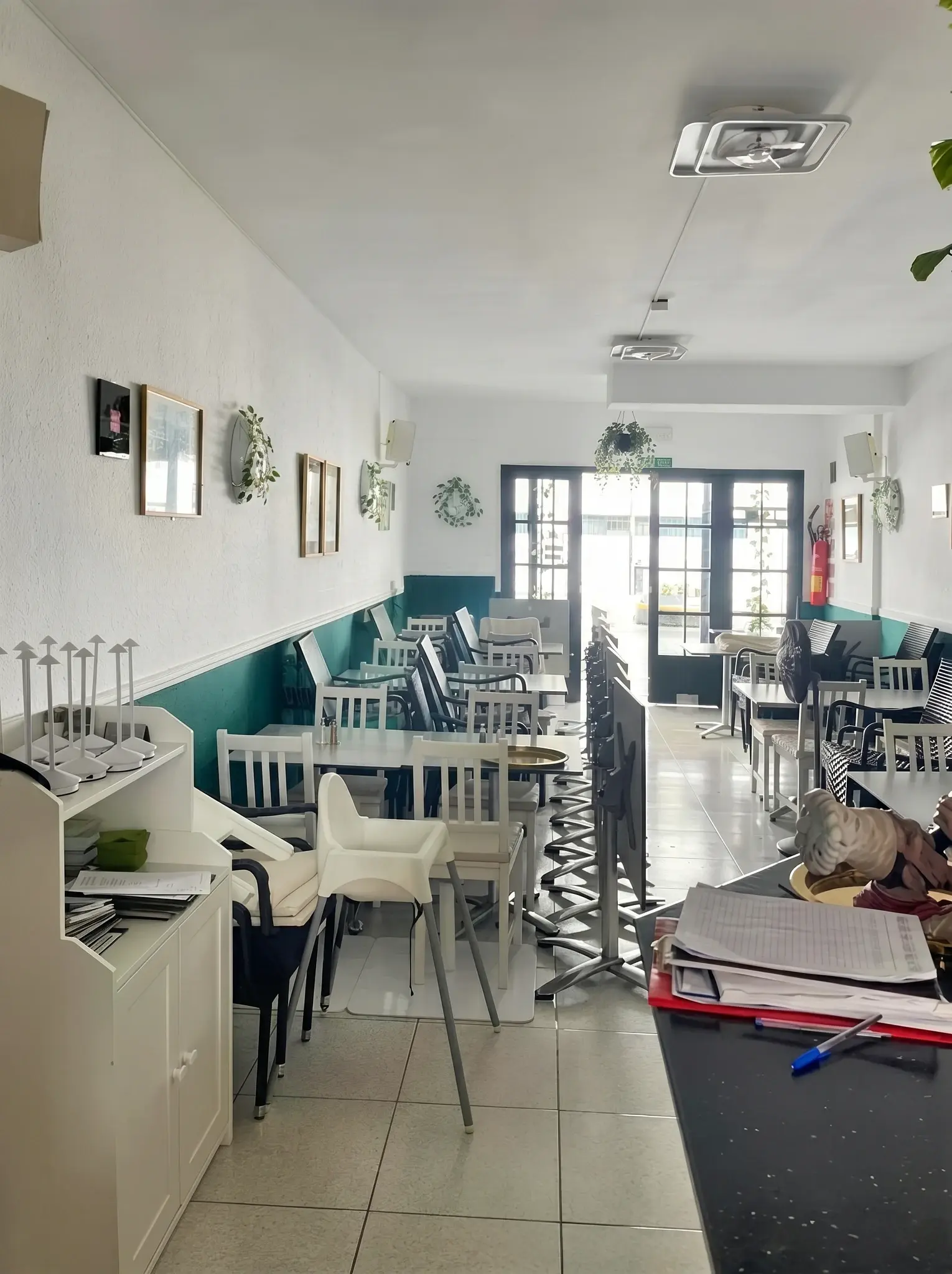Local commercial équipé au cœur de Los Cristianos — photo 3