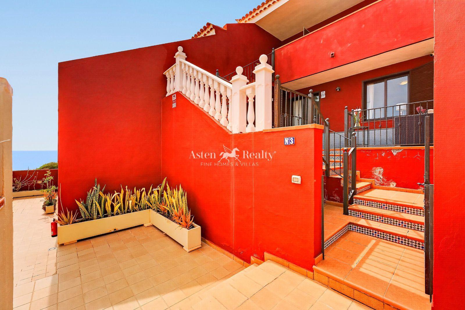 3-bedroom duplex — El Madroñal, Torviscas Alto — photo 2