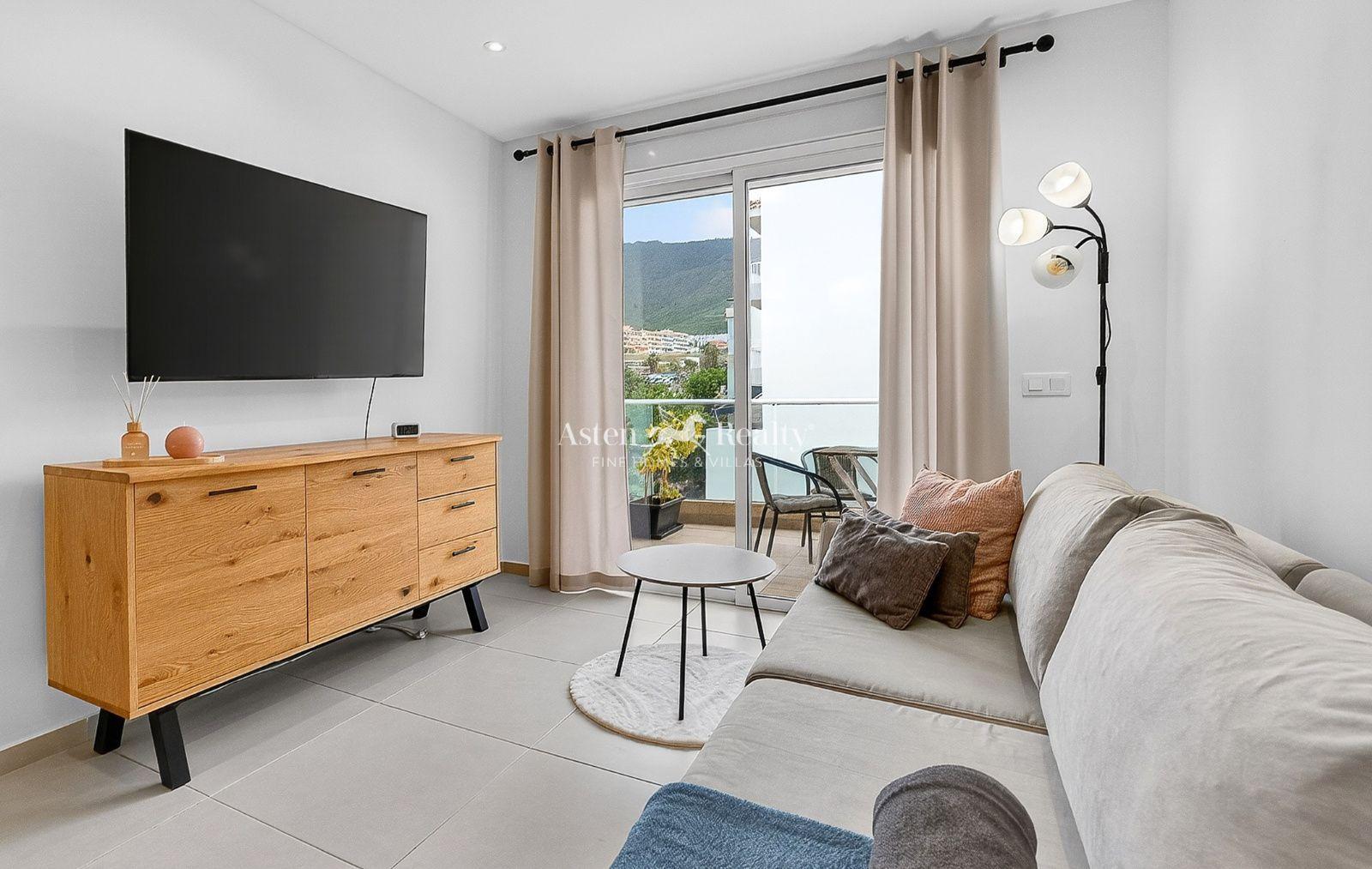 Apartamento de 2 dormitorios — Adeje — foto 1