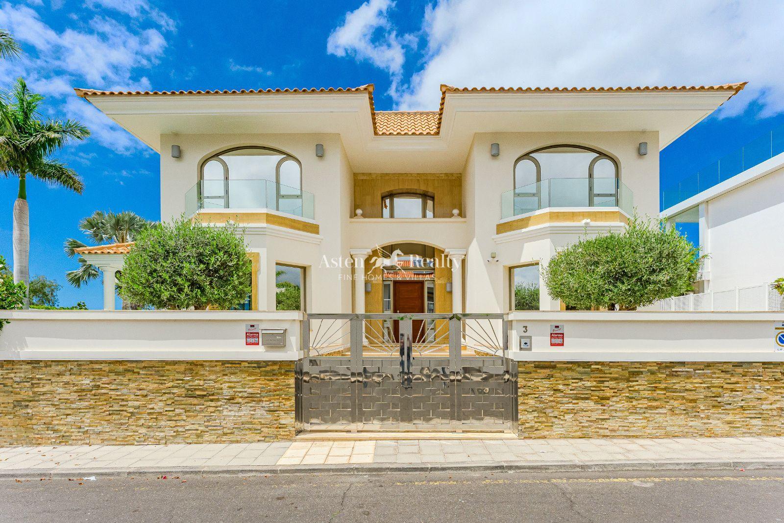 Villa de 4 dormitorios — Golf Costa Adeje, La Caleta — foto 2