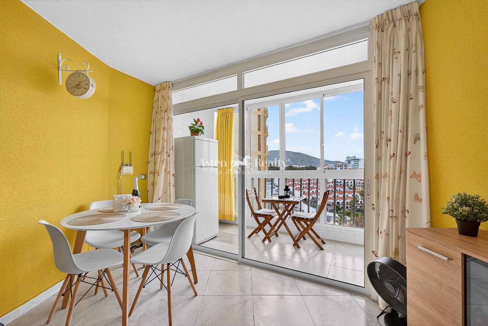 Apartamento de 1 dormitorio — Playa de las Américas — foto 1