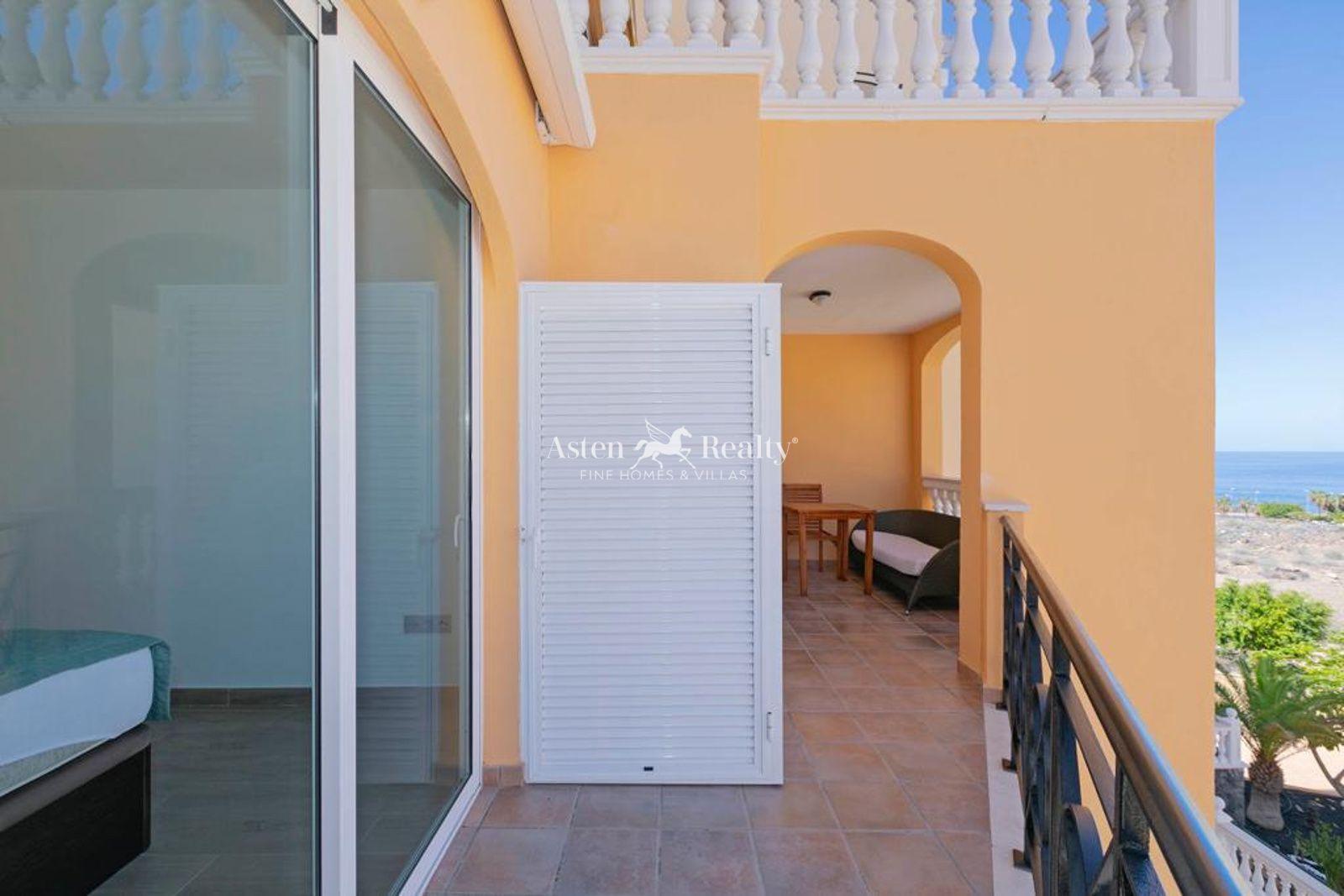 1-bedroom apartment — Los Cristianos — photo 5