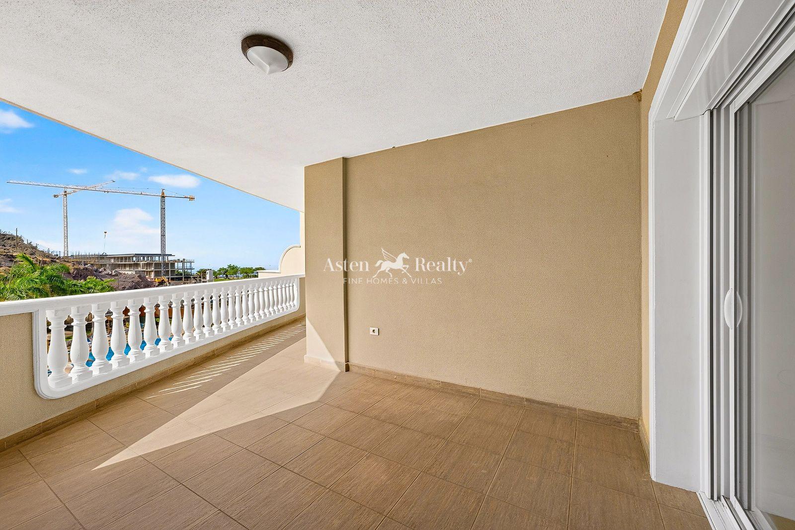 2-bedroom apartment — Los Gigantes — detail view