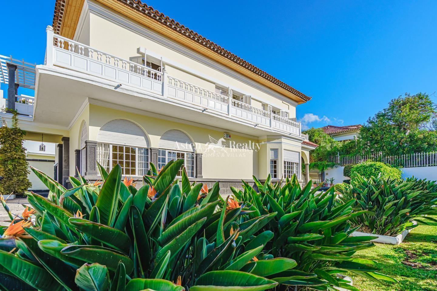 8-bedroom villa — Santa Cruz de Tenerife — photo 1