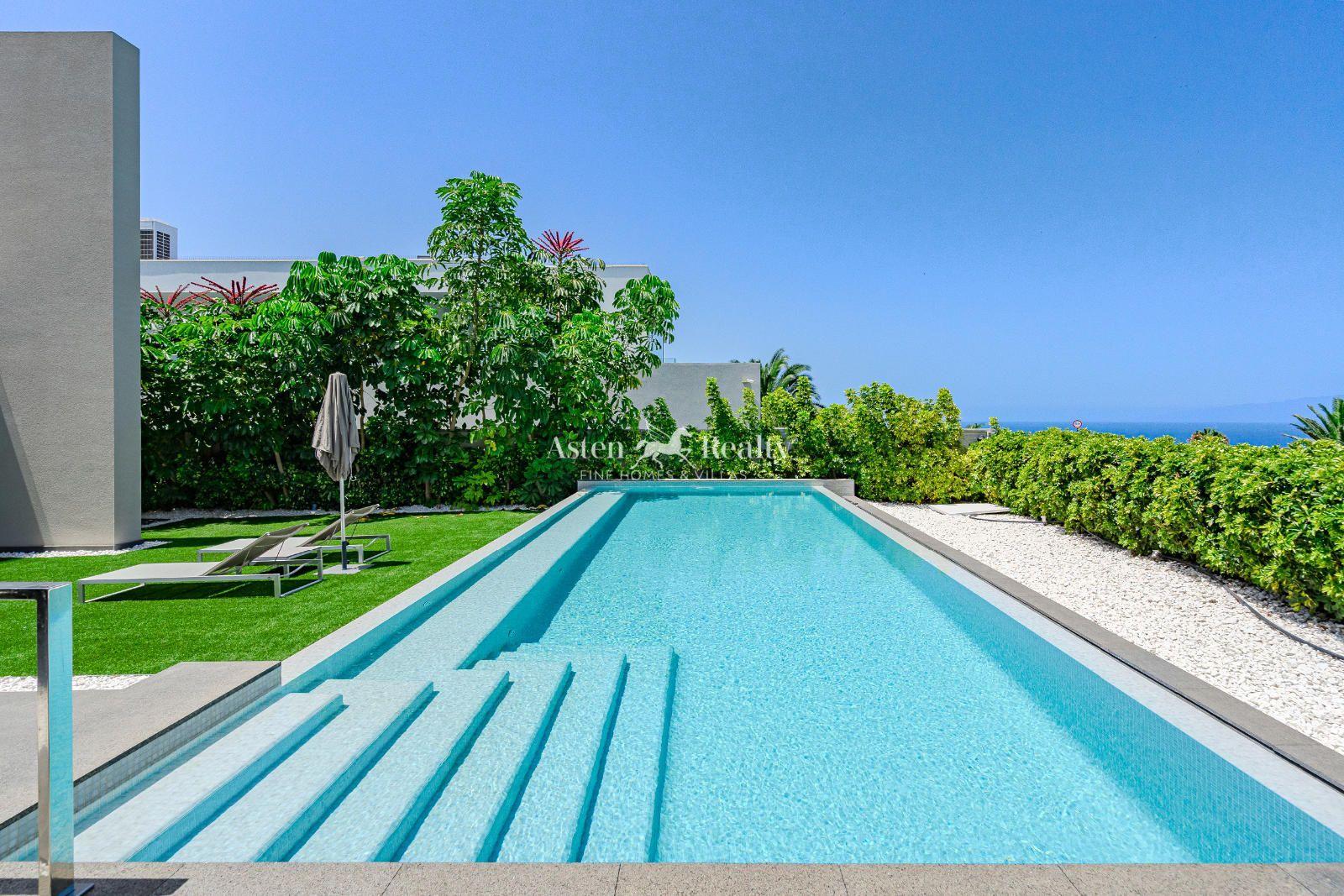 Villa — La Caleta — Villa de 5 dormitorios — Golf Costa Adeje, La Caleta