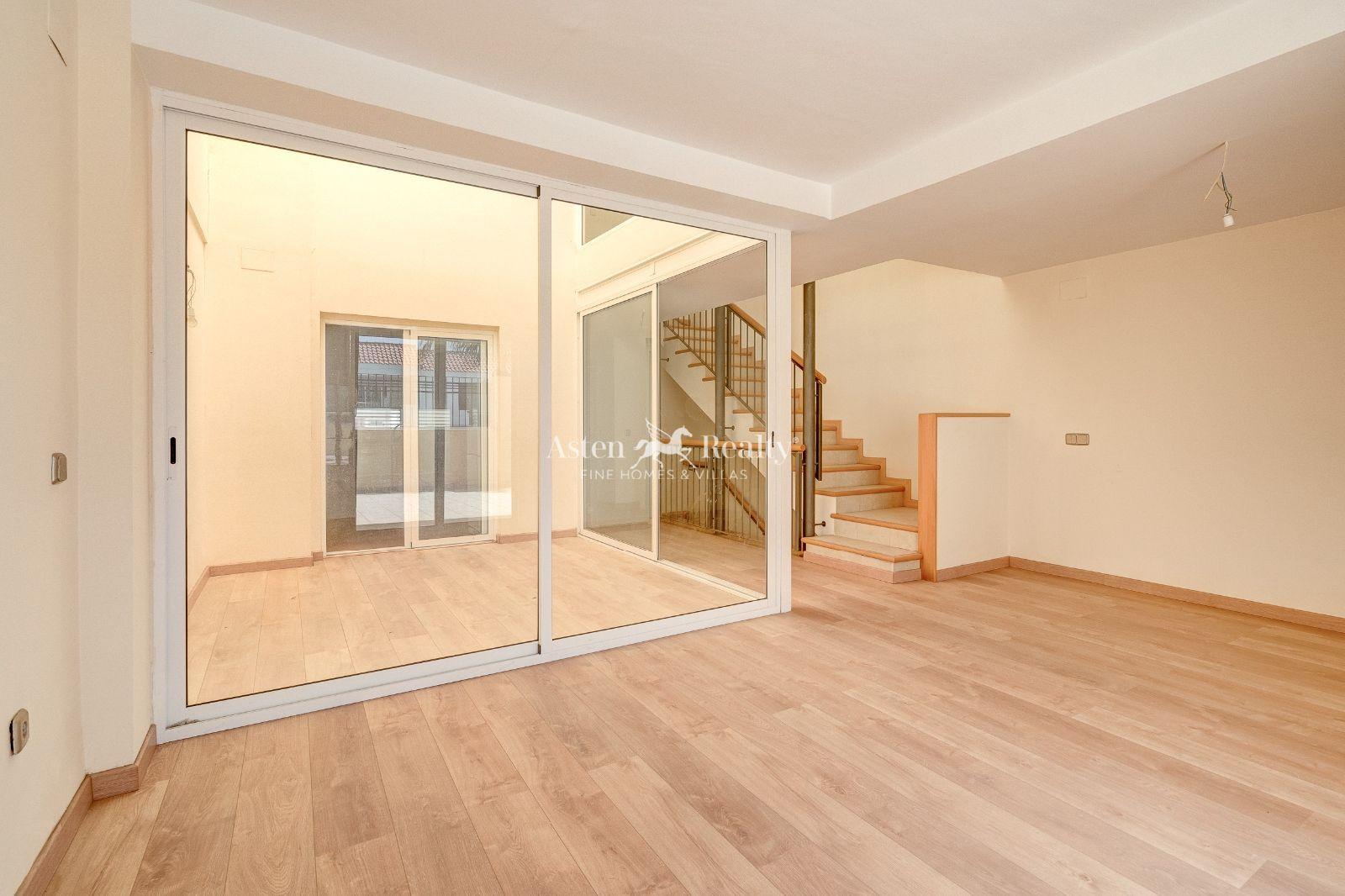 Adosado de 4 dormitorios — El Madroñal, Torviscas Alto — foto 4