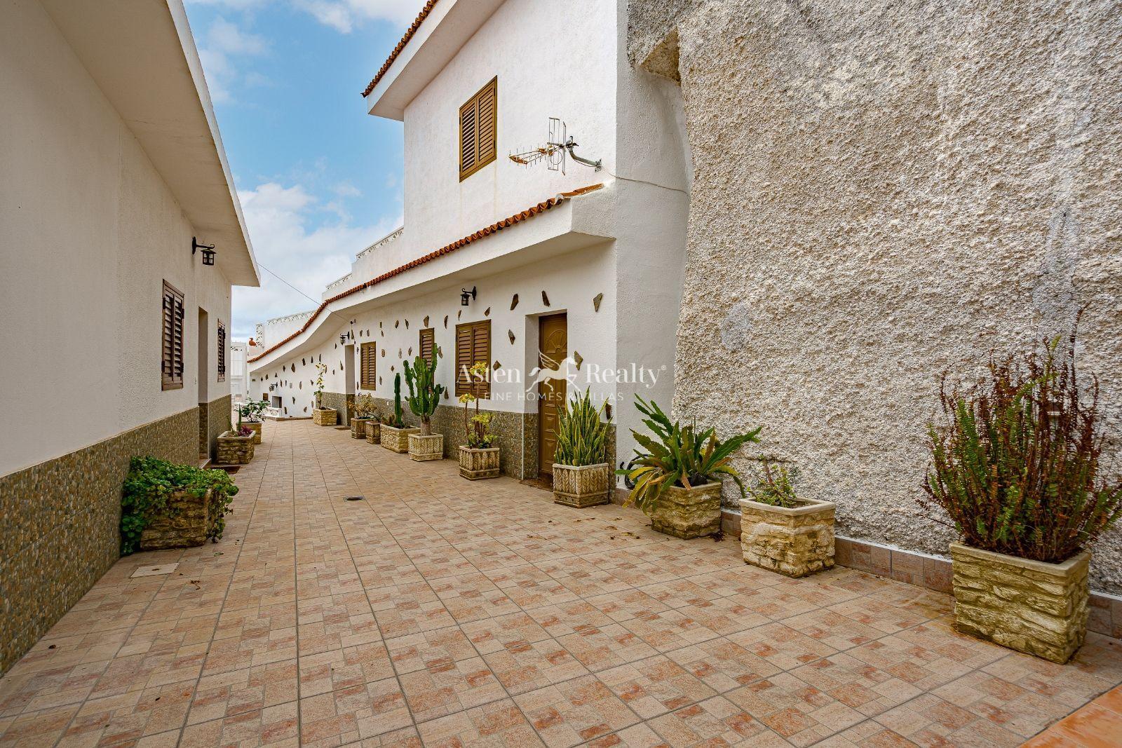 Villa de 5 dormitorios — Los Blanquitos, Granadilla — foto 4