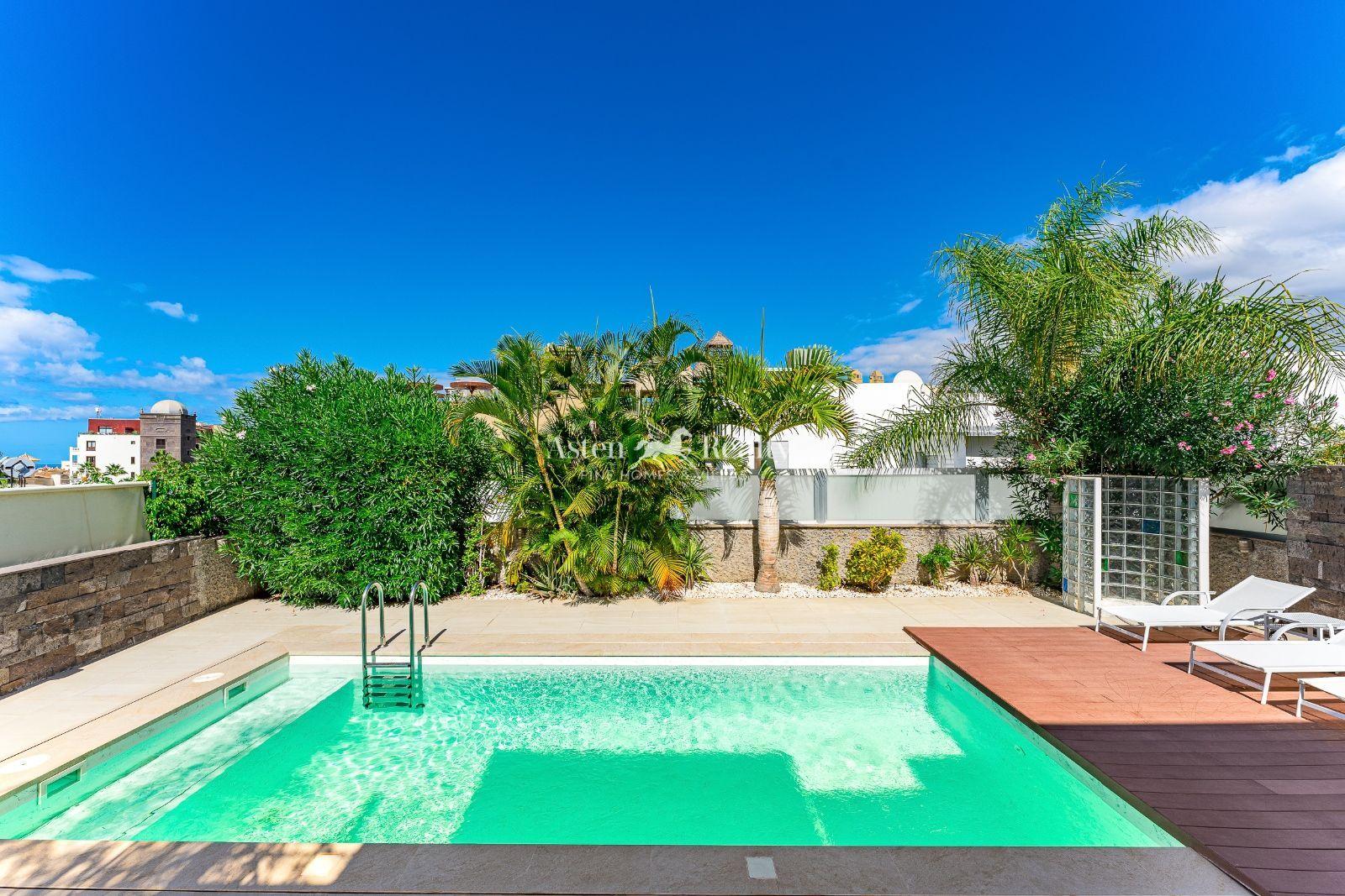 Villa de 6 dormitorios — Playa del Duque — foto 2