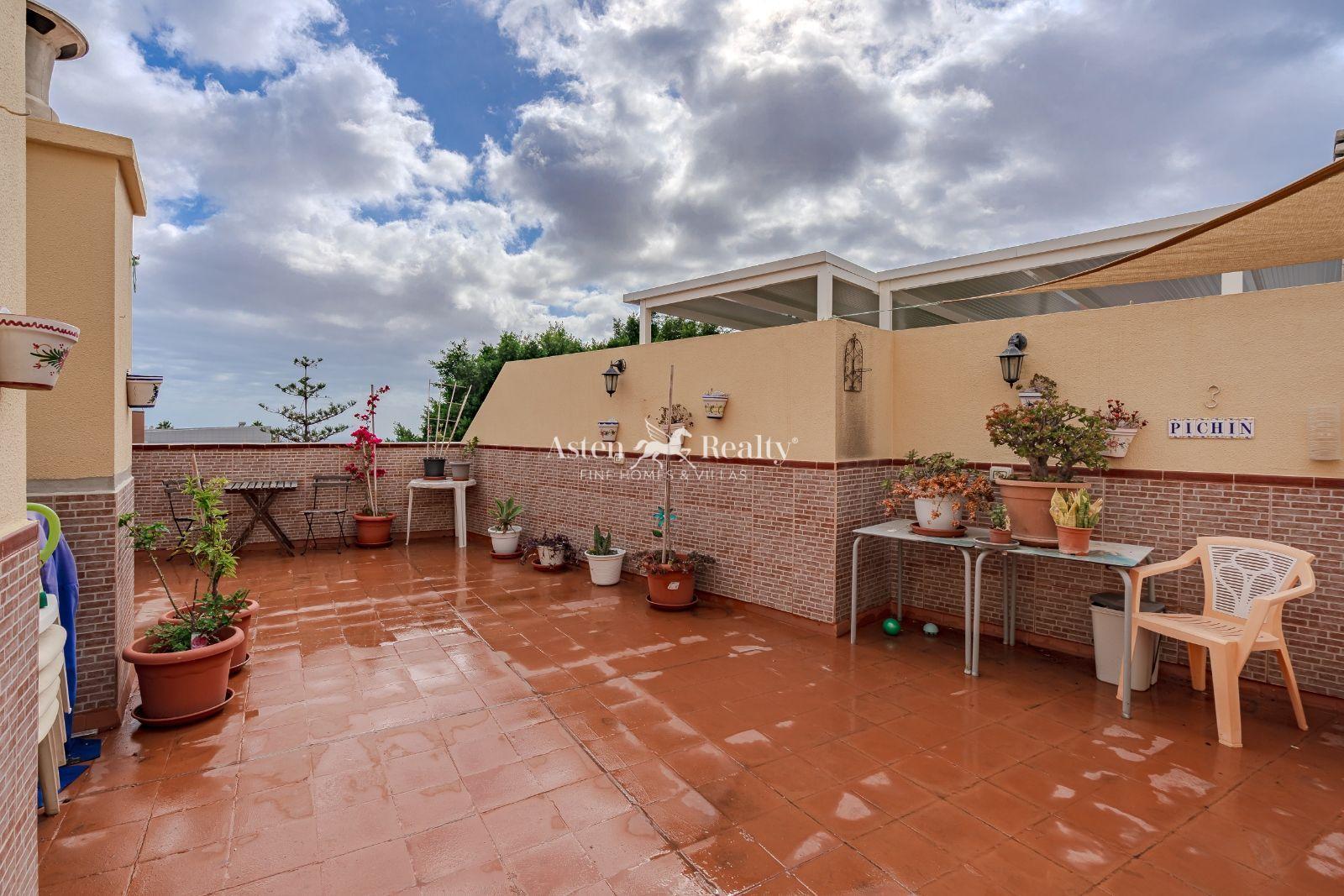 Apartamento de 3 dormitorios — Valle de San Lorenzo — foto 2