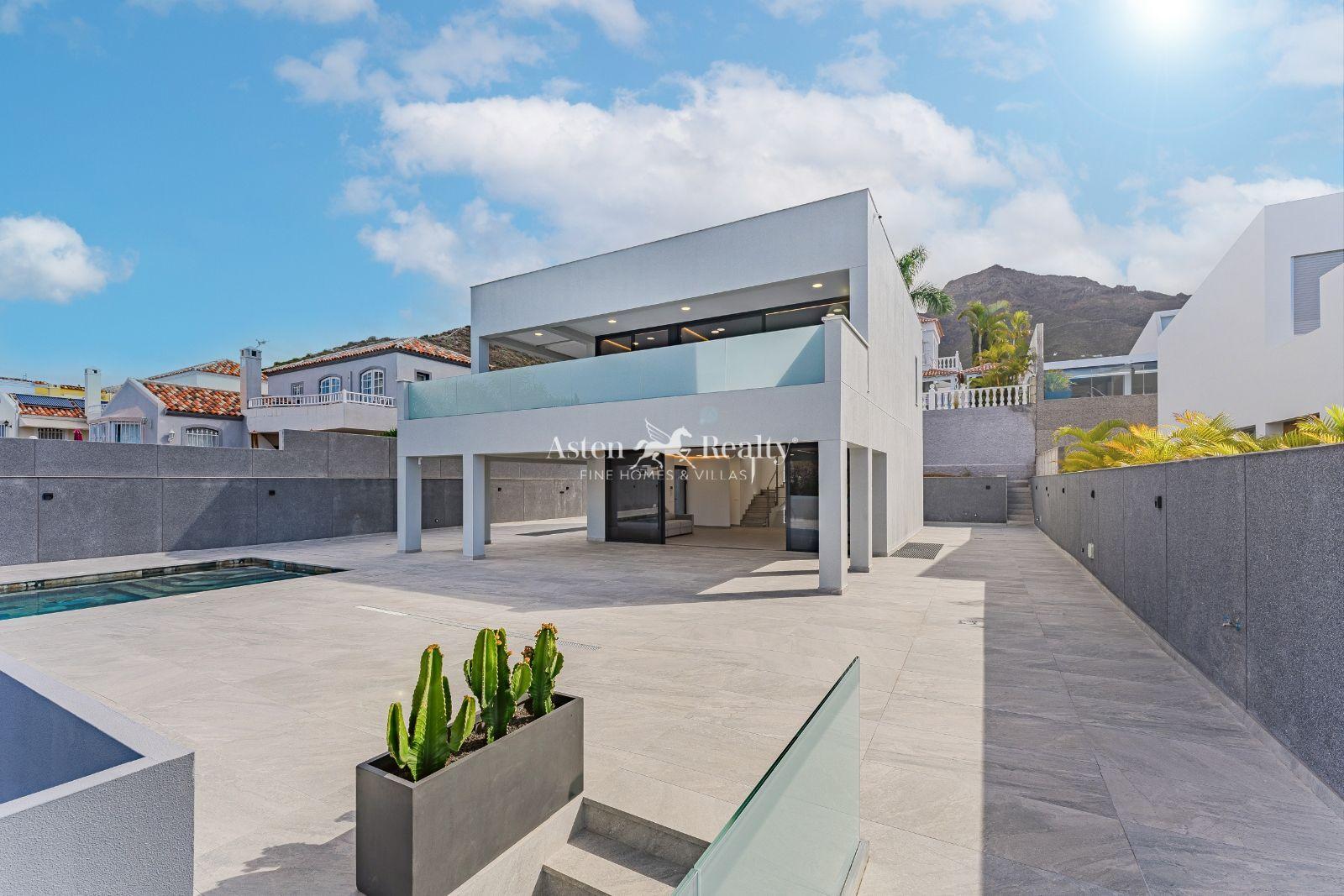 Villa de 4 dormitorios — El Madroñal, Torviscas Alto — foto 2