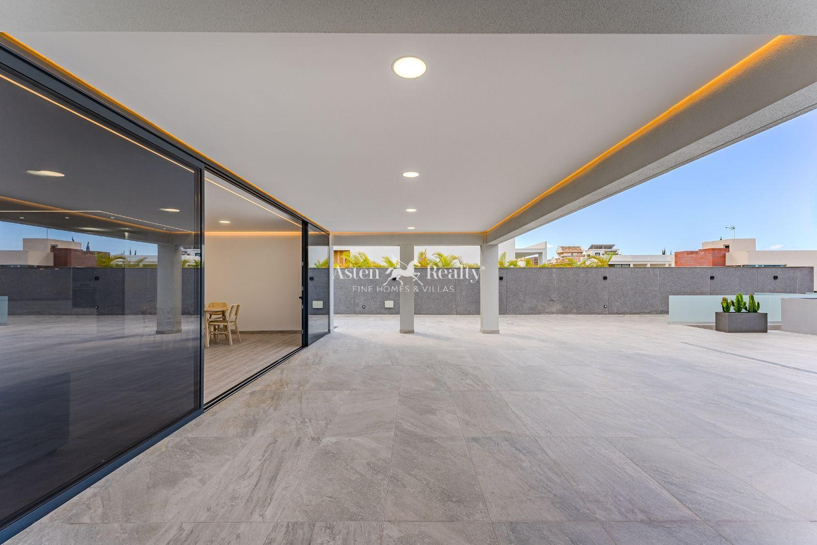 Villa de 4 dormitorios — El Madroñal, Torviscas Alto — foto 4