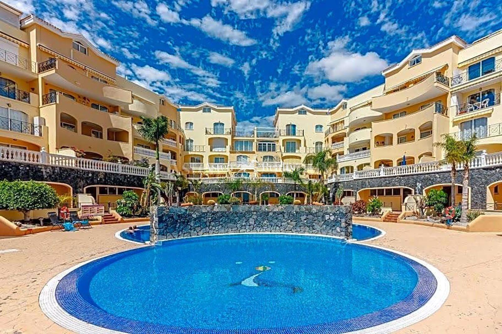 Apartamento de 4 dormitorios — Los Cristianos — foto 2