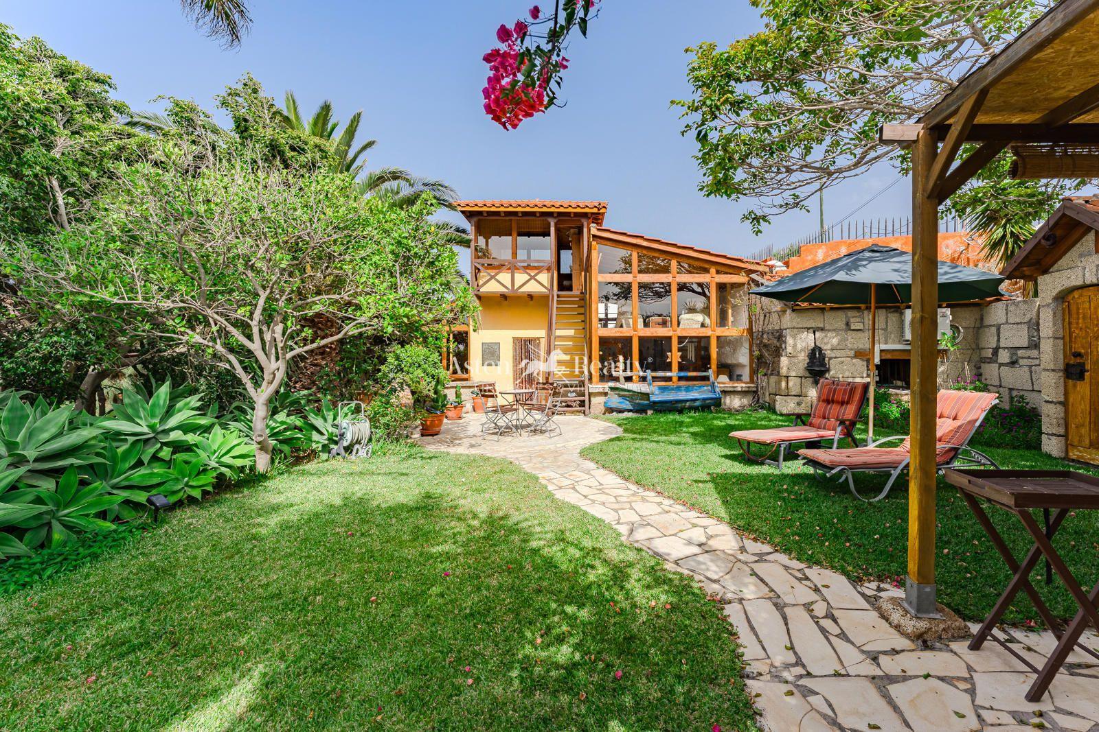 Villa de 6 dormitorios — Villa de Arico — foto 2