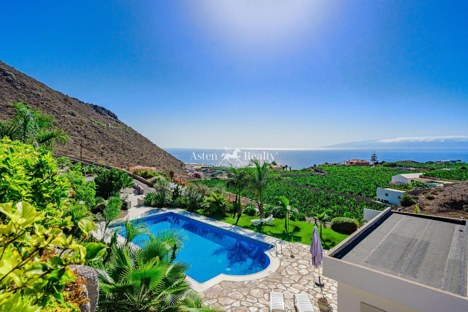 5-bedroom villa — Los Gigantes — photo 1