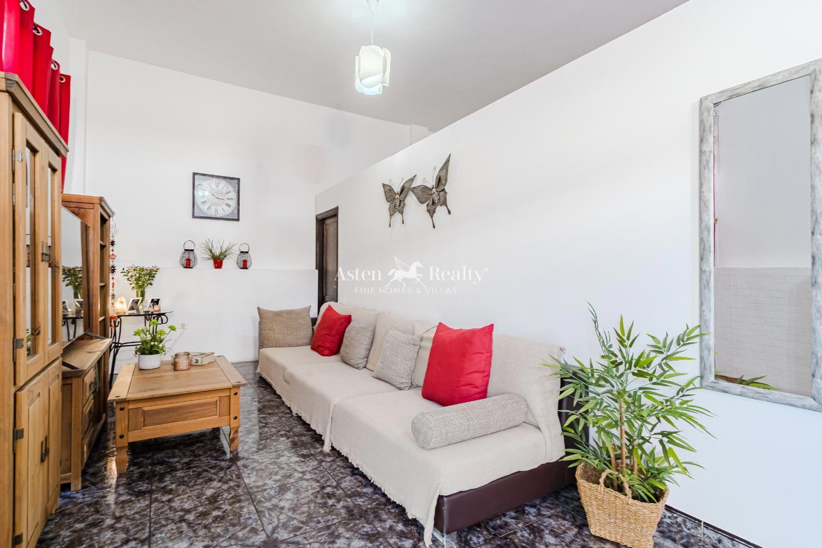 3-bedroom villa — Alcalá — photo 3
