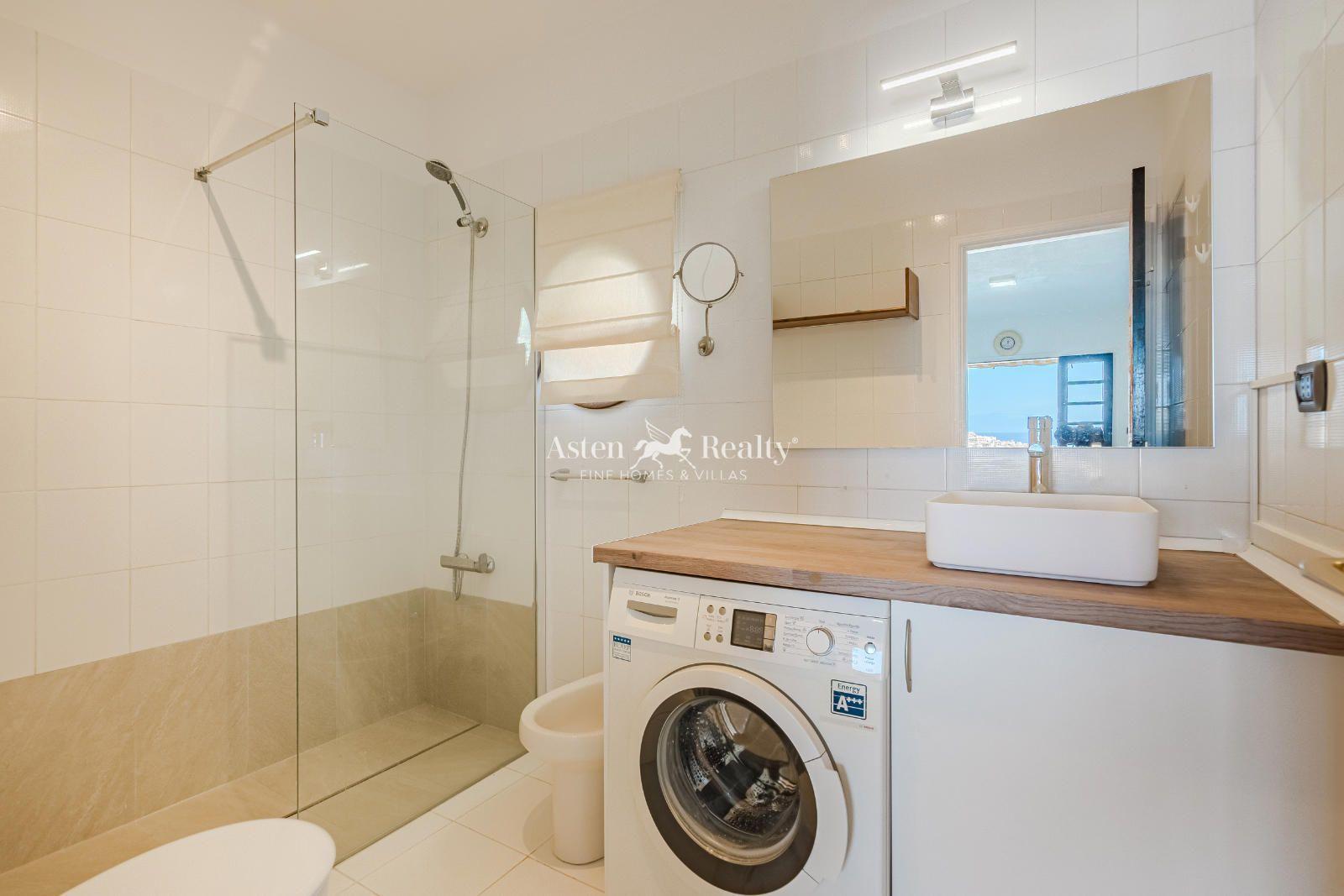 Apartamento de 2 dormitorios — Los Cristianos — foto 4