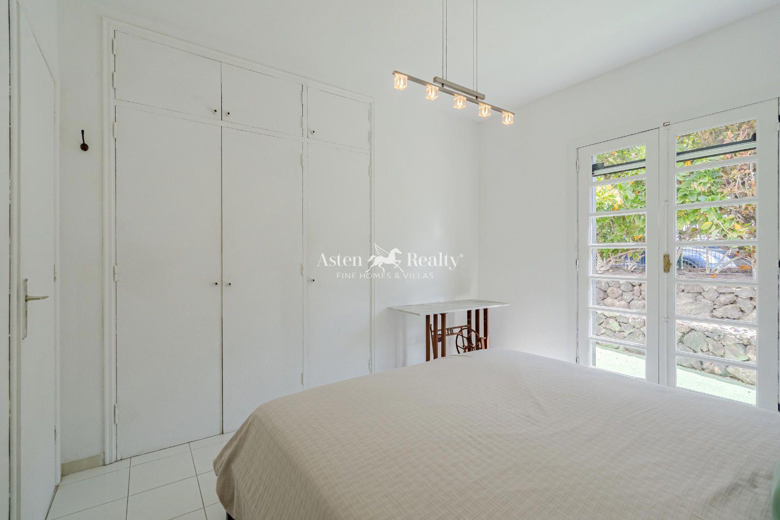 Apartamento de 2 dormitorios — Los Cristianos — foto 3