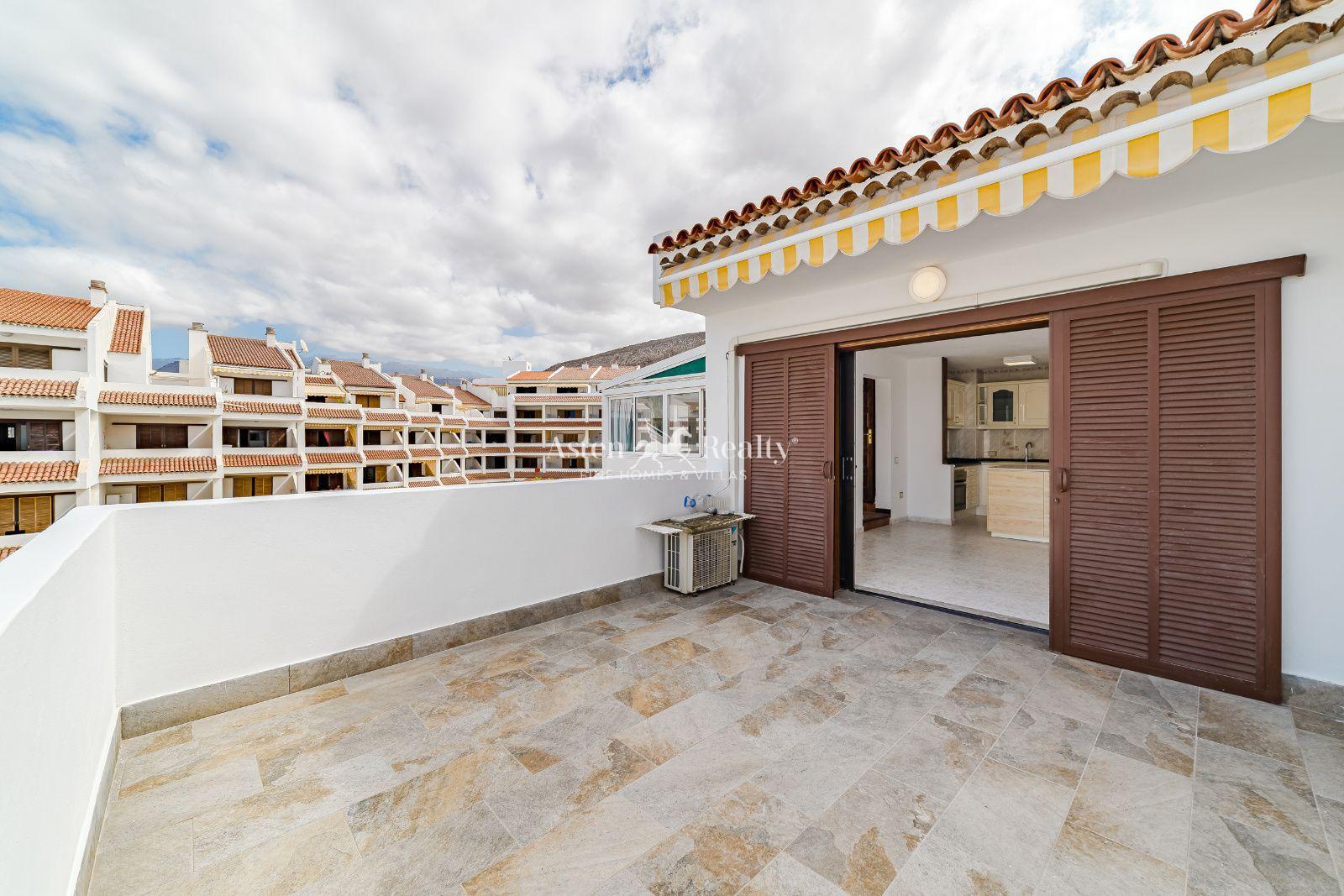 3-bedroom penthouse — Los Cristianos — photo 2