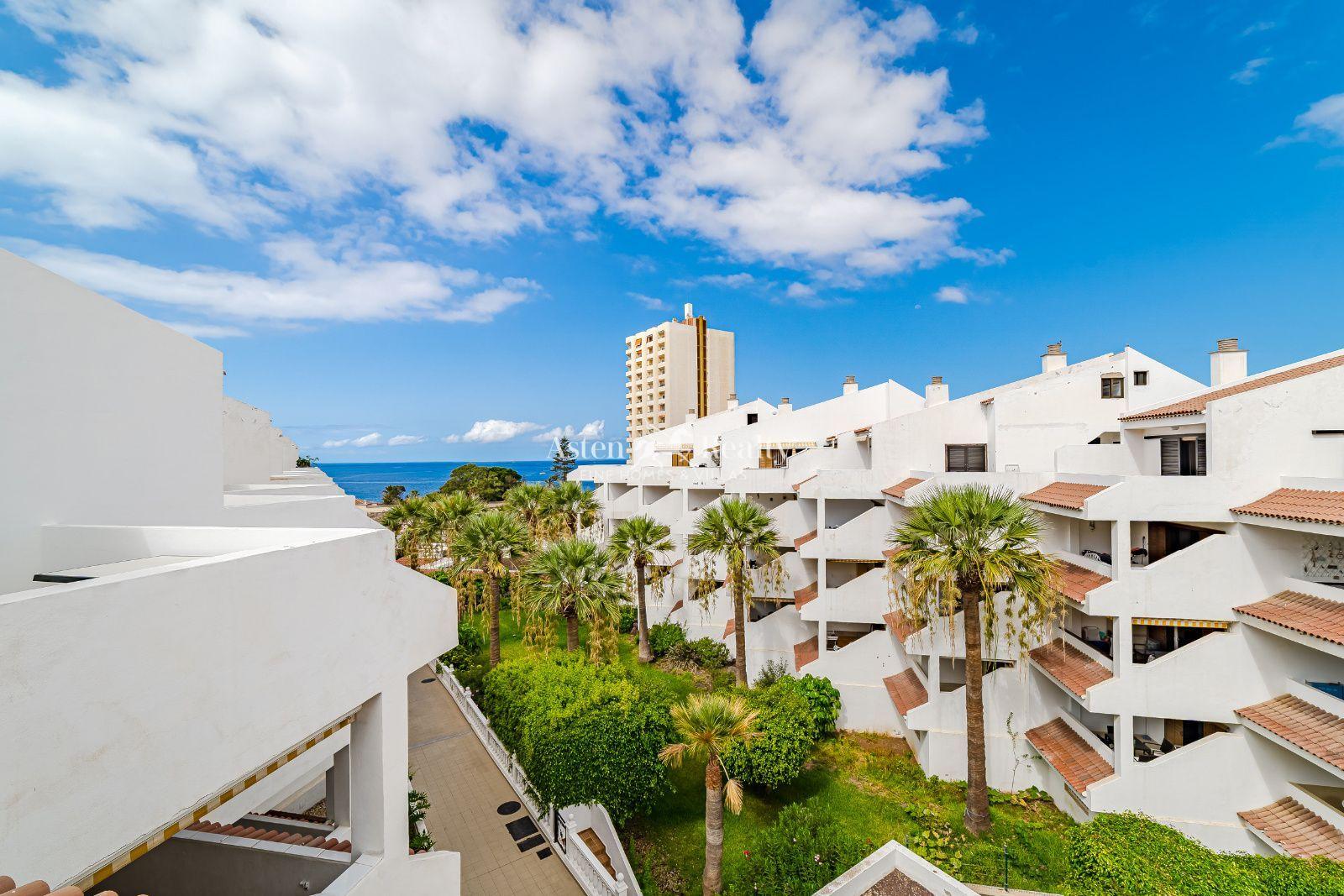 3-bedroom penthouse — Los Cristianos — photo 3