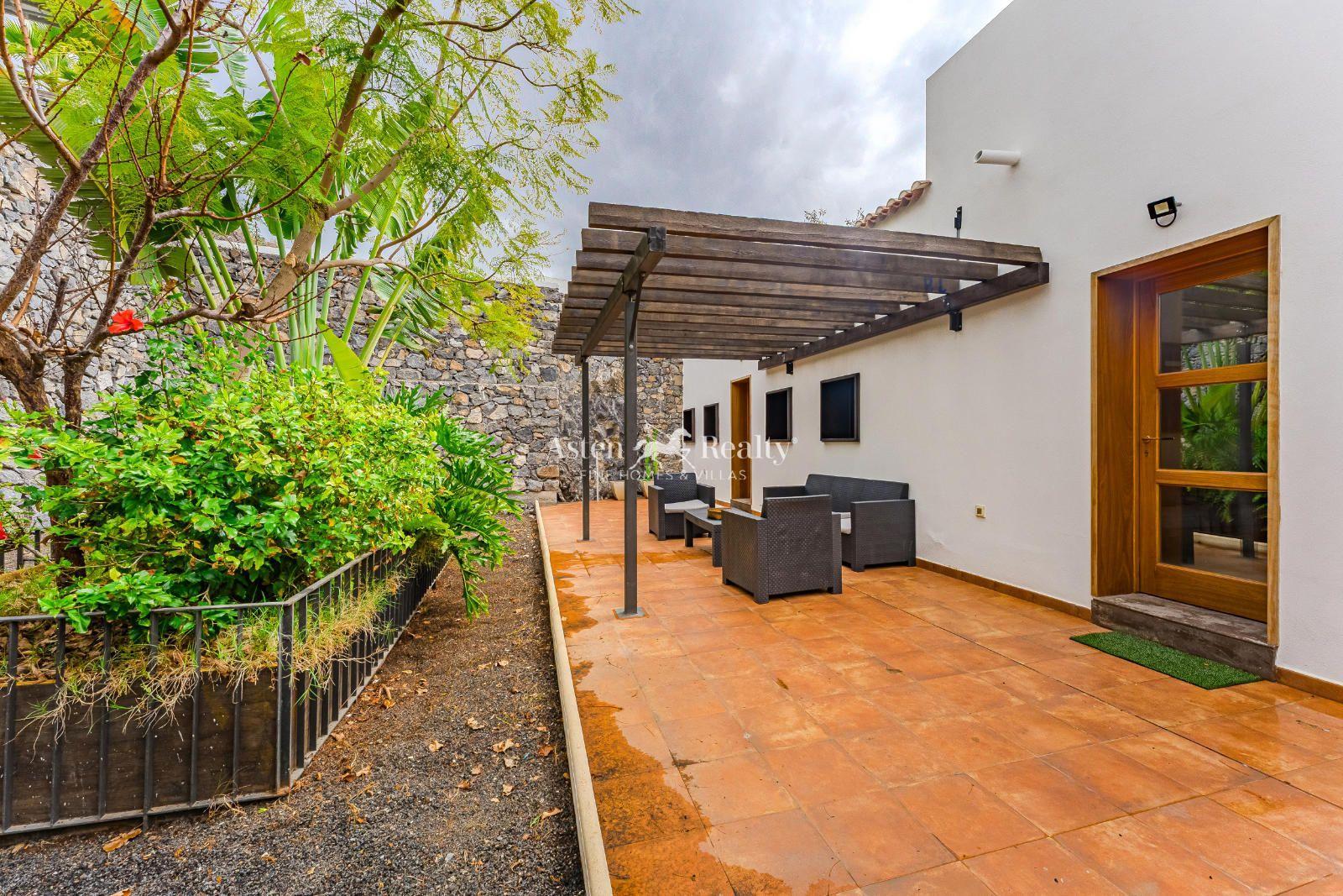 Villa de 4 dormitorios — Tejina de Isora — foto 2