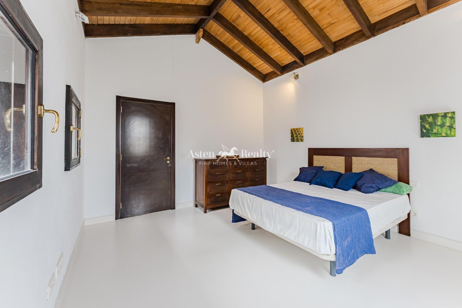 Villa de 4 dormitorios — Tejina de Isora — foto 4