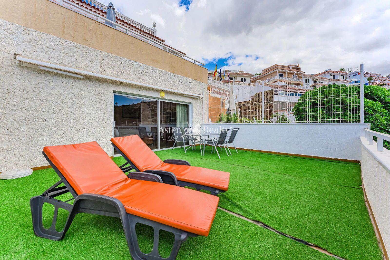 1-bedroom apartment — San Eugenio Alto — detail view