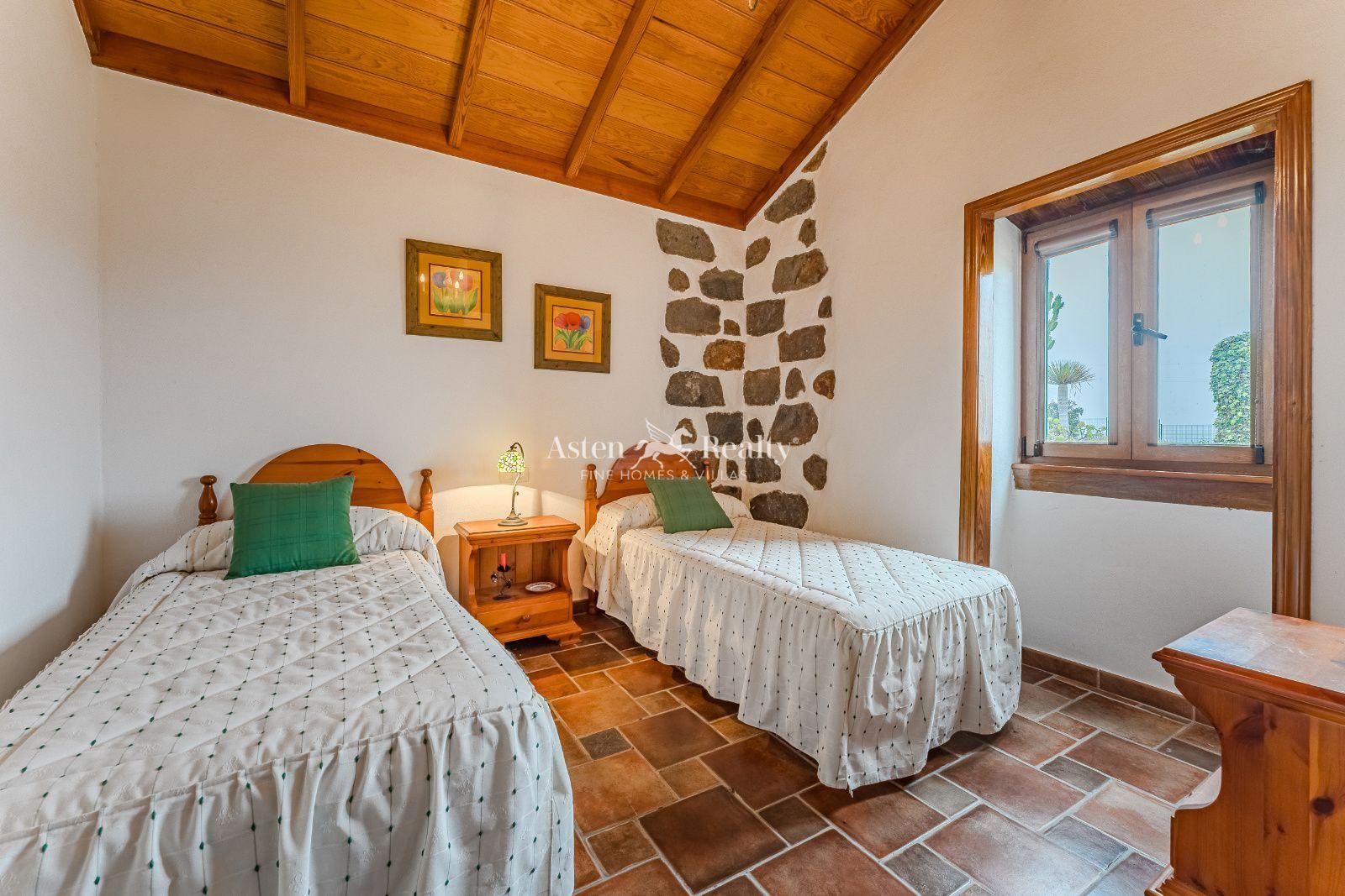 Villa de 2 dormitorios — Tijoco Alto — foto 2