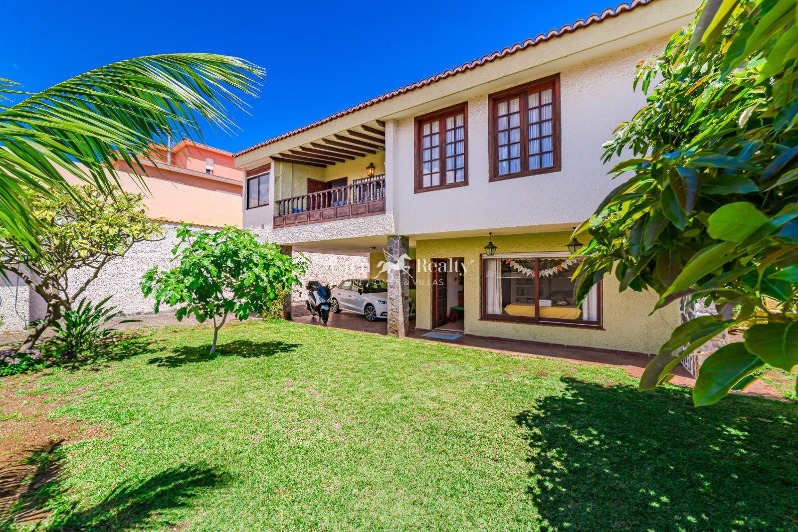 Casa de 6 dormitorios — San Cristóbal de la Laguna — foto 2
