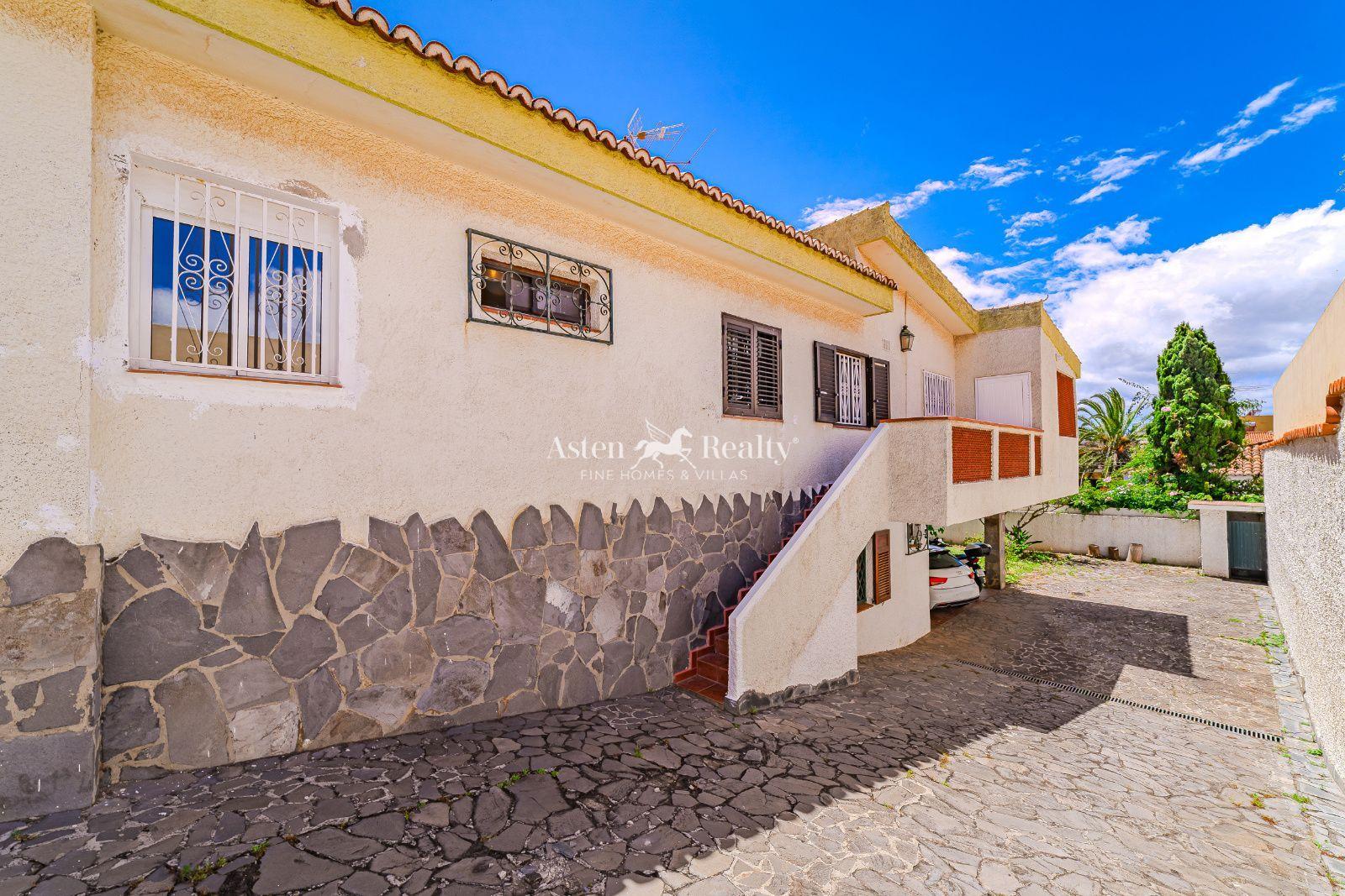 Casa de 6 dormitorios — San Cristóbal de la Laguna — foto 4
