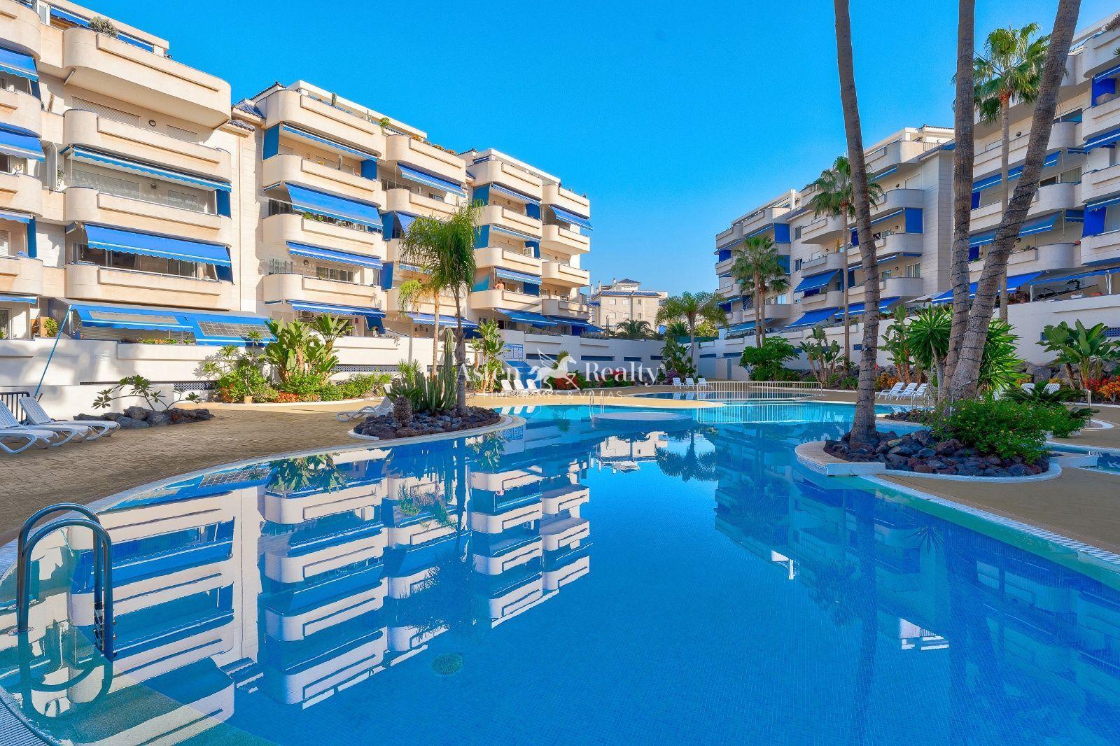 4-bedroom apartment — Los Cristianos — photo 1