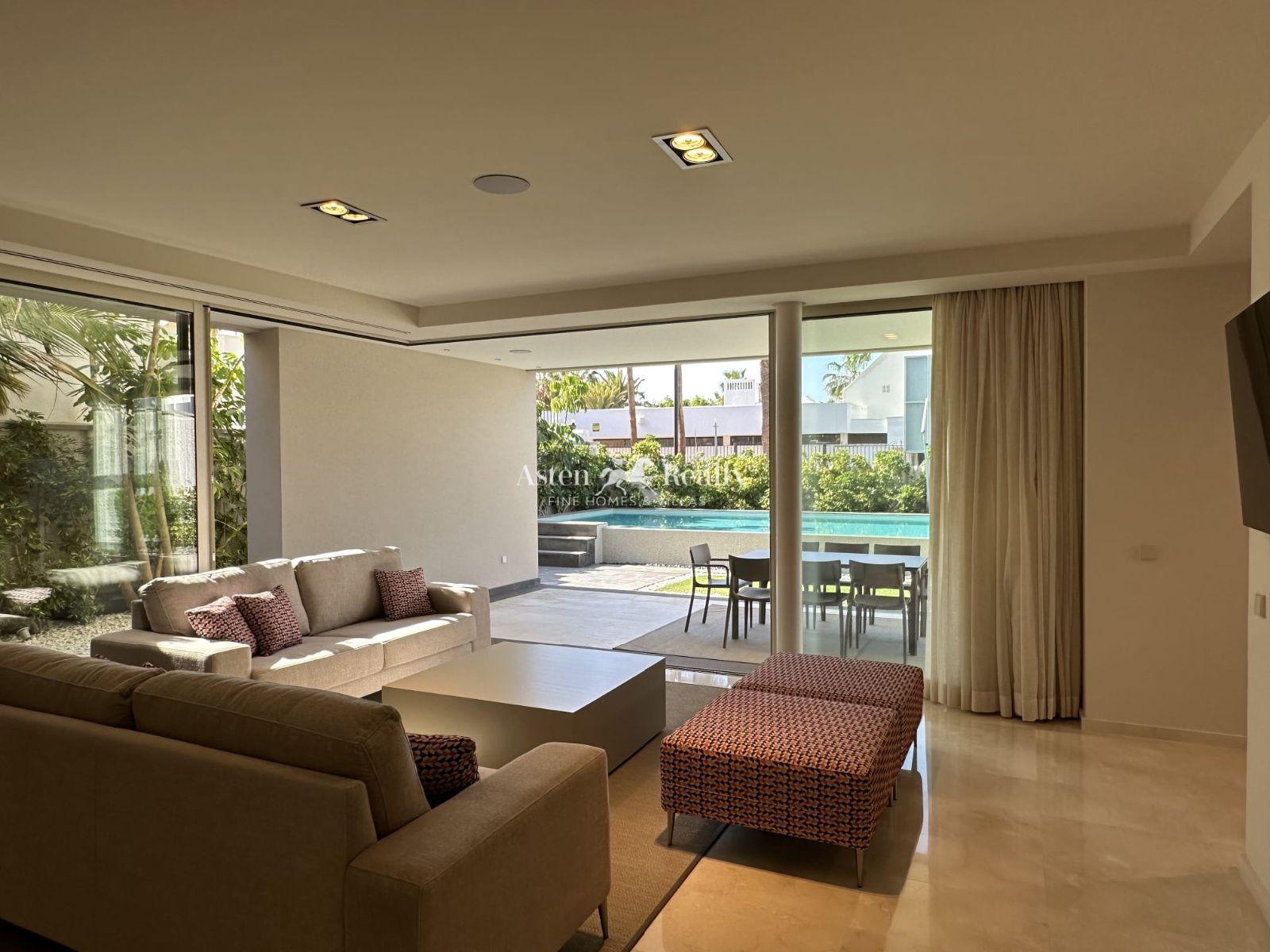 Villa de 4 dormitorios — Playa de Troya, Playa de las Américas — foto 4