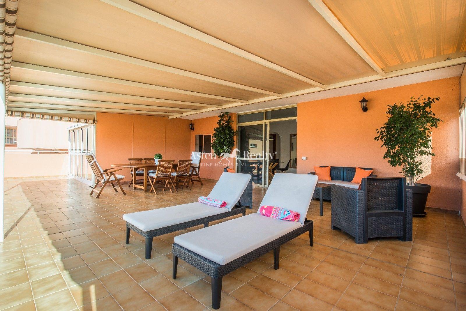 Ático de 2 dormitorios — Los Cristianos — foto 2