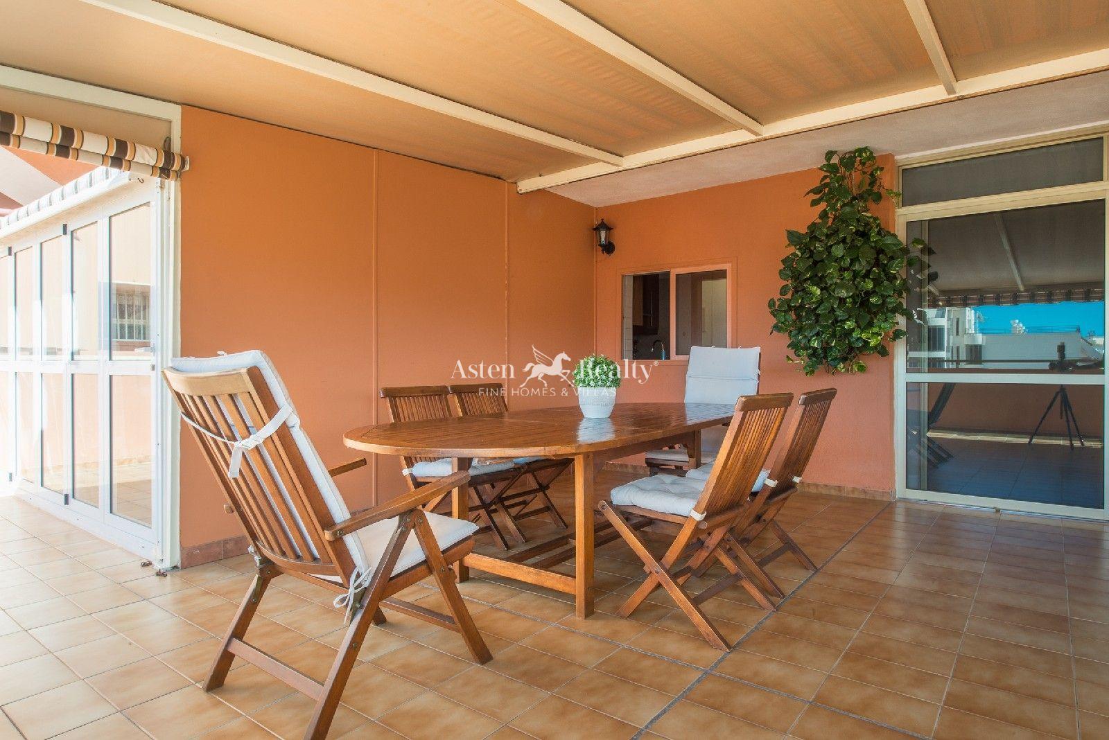 Ático de 2 dormitorios — Los Cristianos — foto 4
