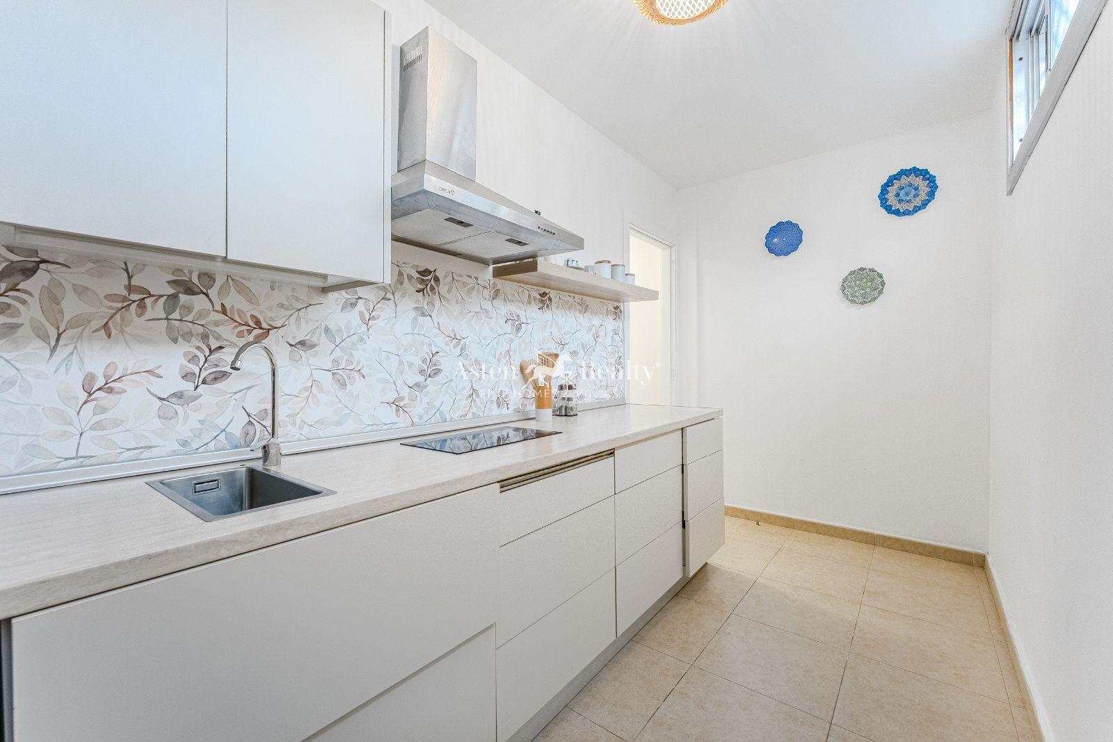 2-bedroom duplex — Playa San Juan — photo 4