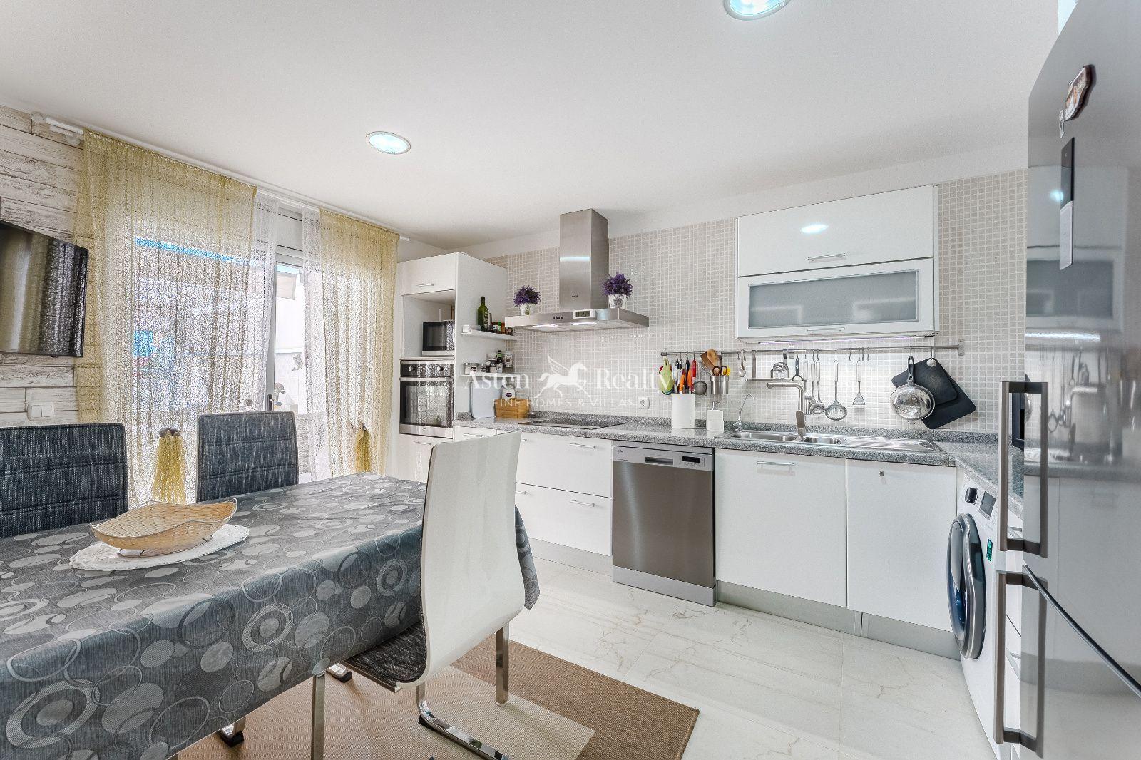 3-bedroom townhouse — Puerto de Santiago — photo 5