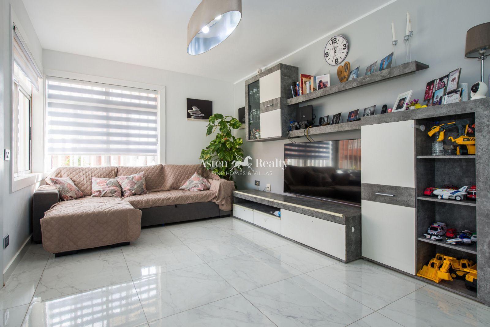 2-bedroom townhouse — San Miguel de Tajao — photo 2