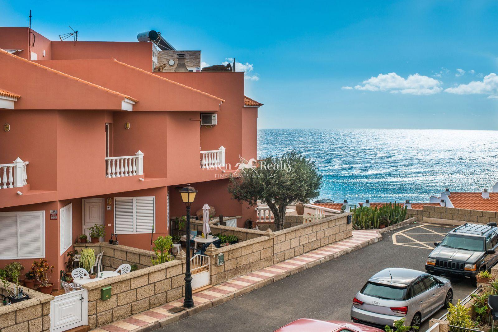 2-bedroom townhouse — San Miguel de Tajao — photo 1