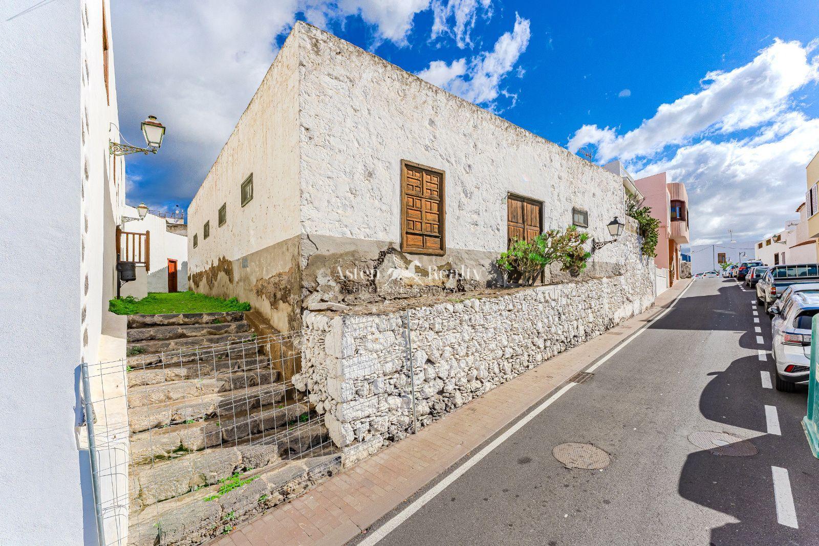 Villa de 6 dormitorios — Guía de Isora — foto 1