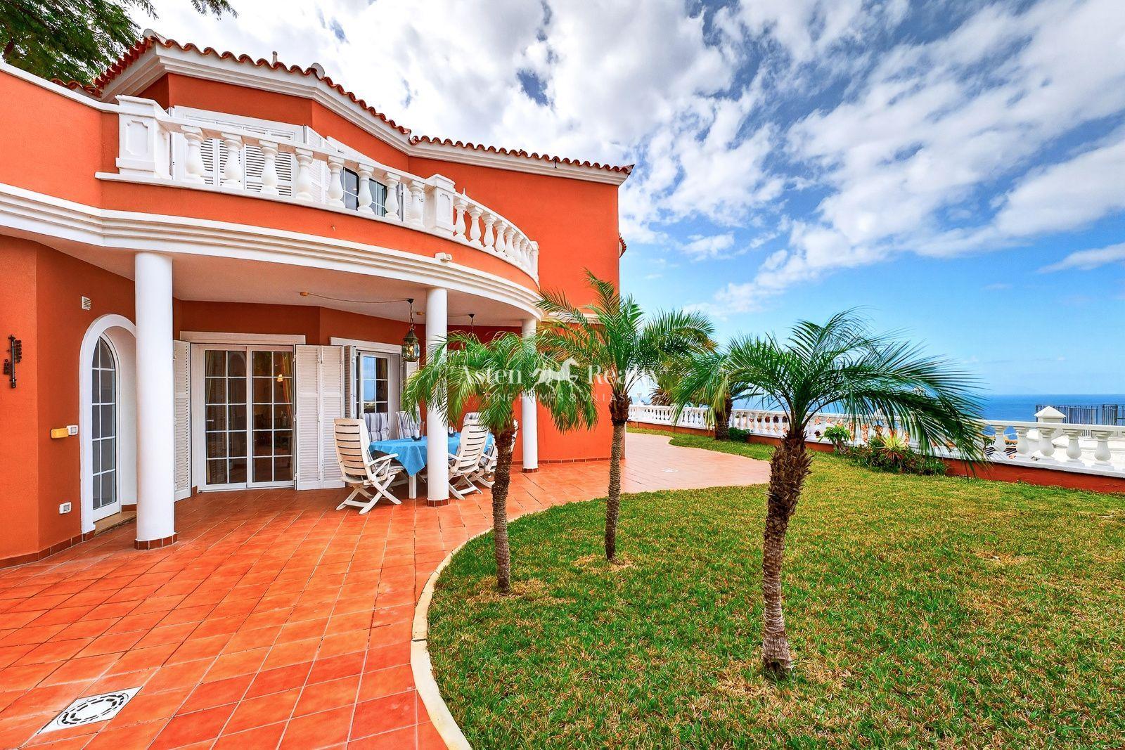 5-bedroom villa — San Eugenio Bajo — photo 5